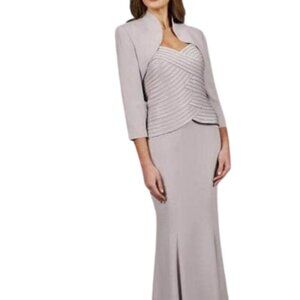 SALE NWT Alexander by Daymor 707003 Mother of Bride Dress New Champagne size 8